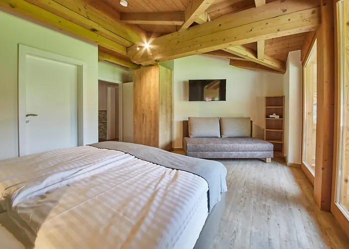 Fuchsbau * Viehhofen